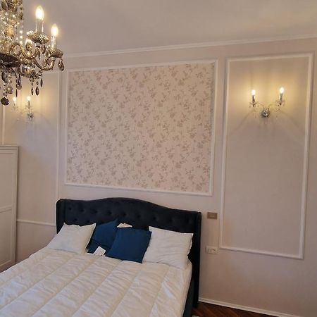אורדאה Uvs Central Luxury Apartment מראה חיצוני תמונה